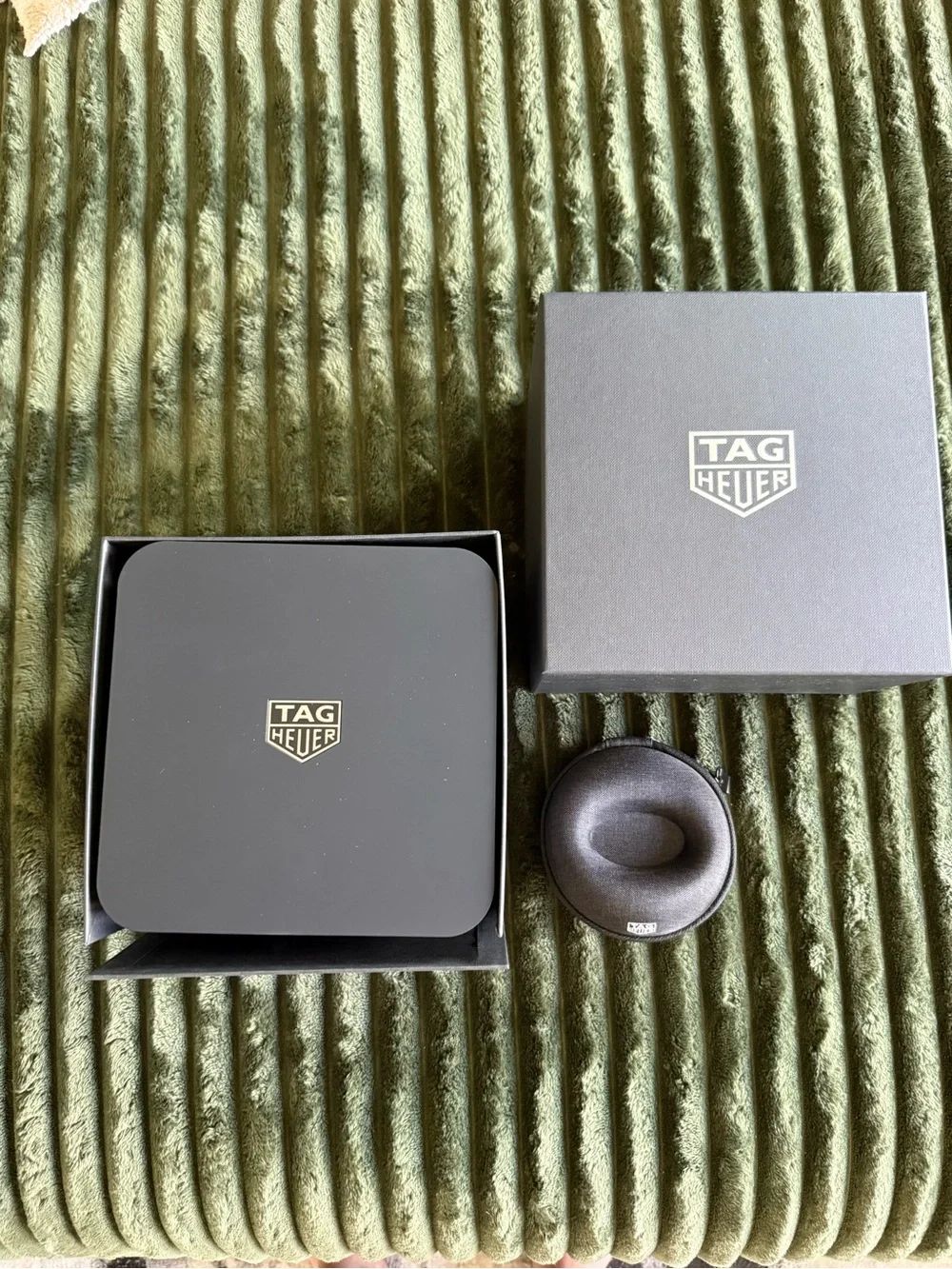 TAG Heuer Connected Calibre E5 45mm titanium grade 2 coated with black DLC